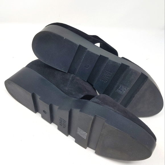 Eileen Fisher Turban Asymmetrical Wedge Black Suede Size 8 - Picture 11 of 11